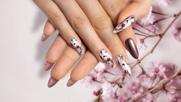 Nail art floral